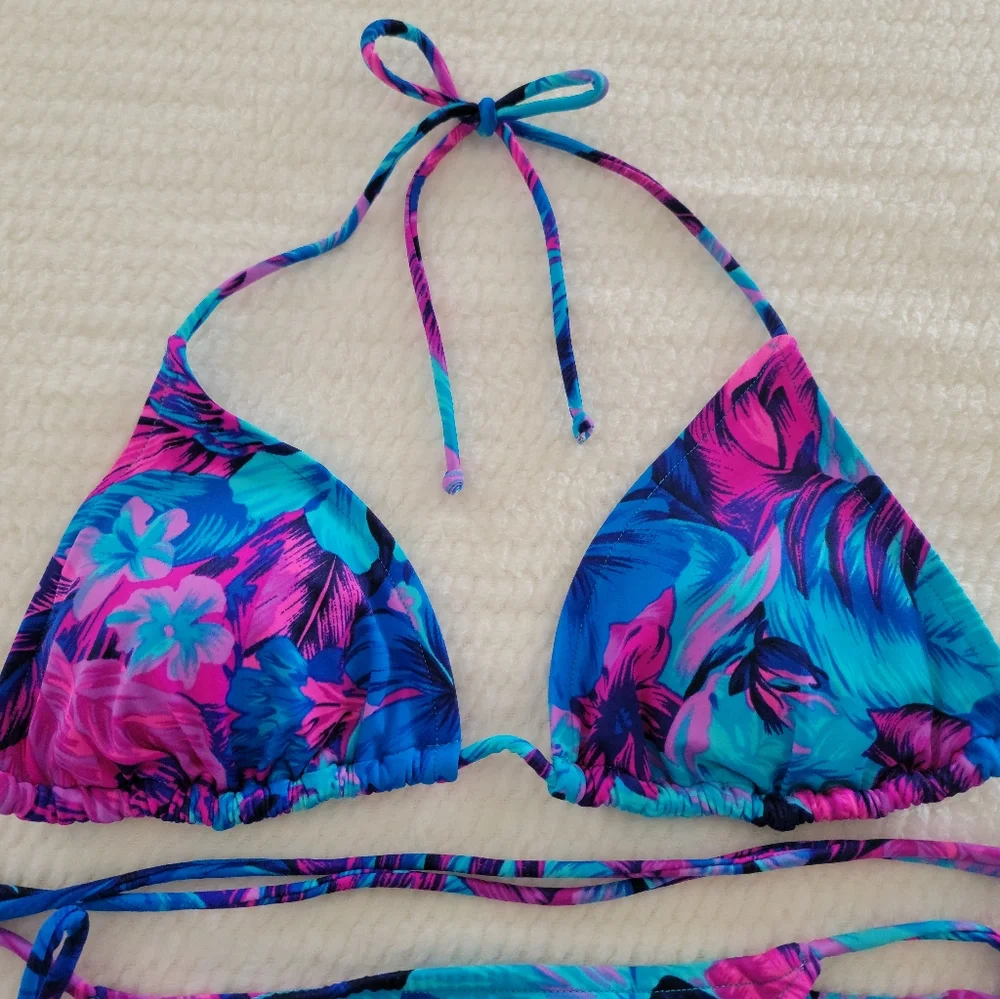 VENUS Blue & Pink Tropical Print Triangle Bikini
